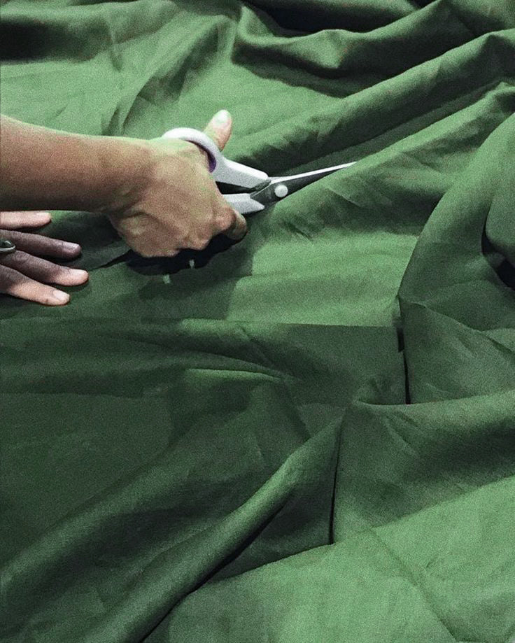 Drapé Image Carousel